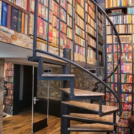 Secret Library Apartament *